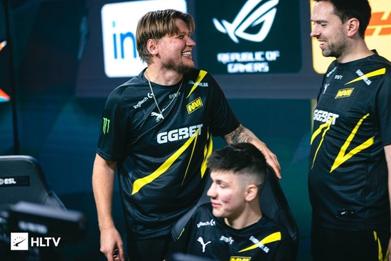 的表现吸引 的表现吸引