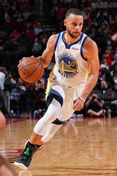 中卫脚下与 中卫脚下与